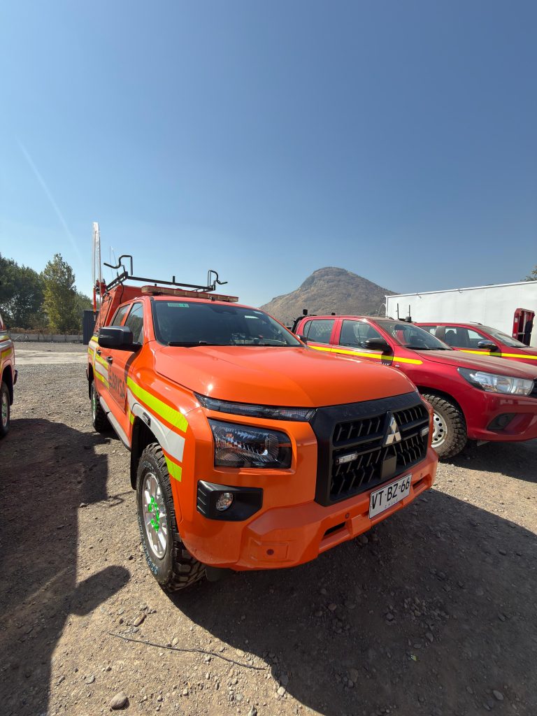 Traslado logístico de flota de 6 unidades de emergencia para Brysa